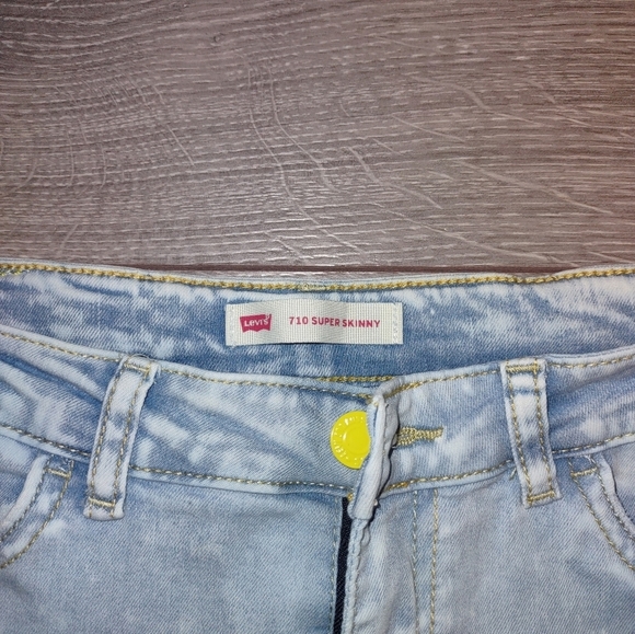 LEVIS 711 super skinny raw hem jeans - Picture 3 of 6